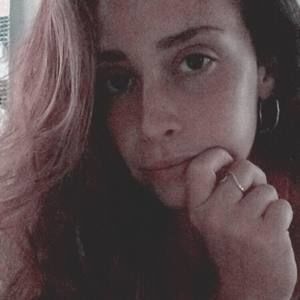 Meet your Posher, Alexandra